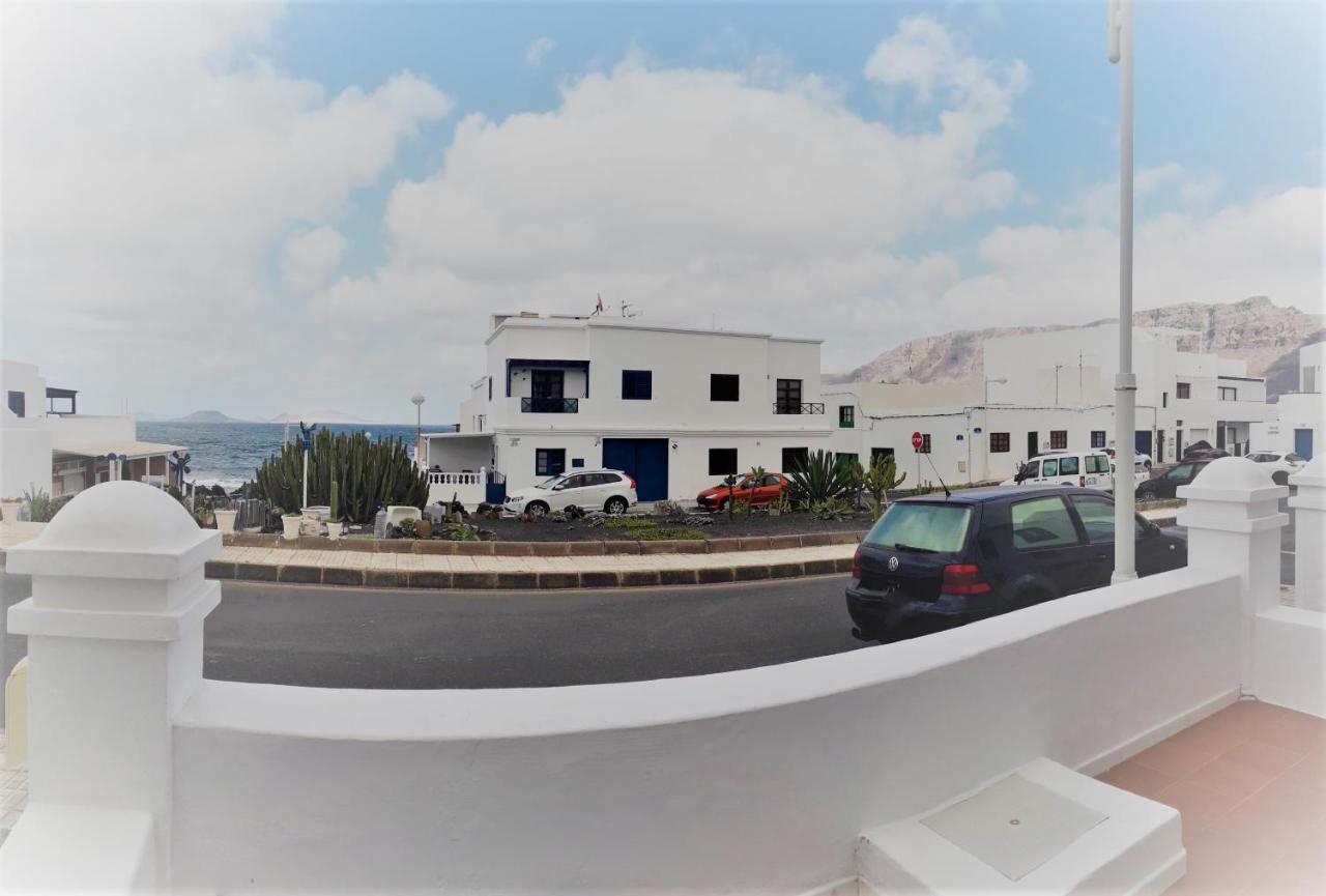 Casa Georgina Apartment Famara Ngoại thất bức ảnh